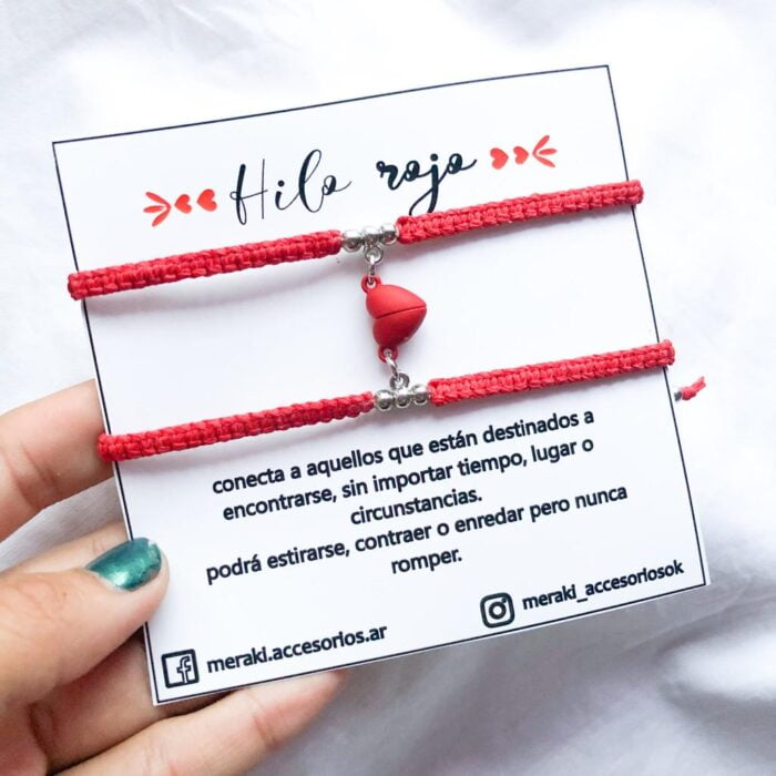 PULSERA HILO ROJO CORAZÓN IMANTADO