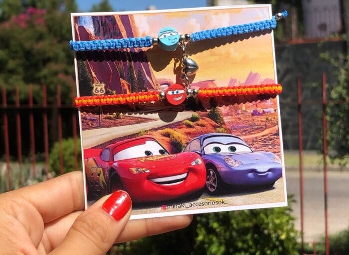 PULSERA RAYO MCQUEEN Y SALLY CORAZON CON IMAN