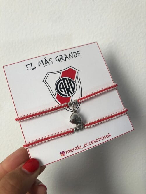 PULSERA RIVER IMAN DE CORAZON PLATEADO