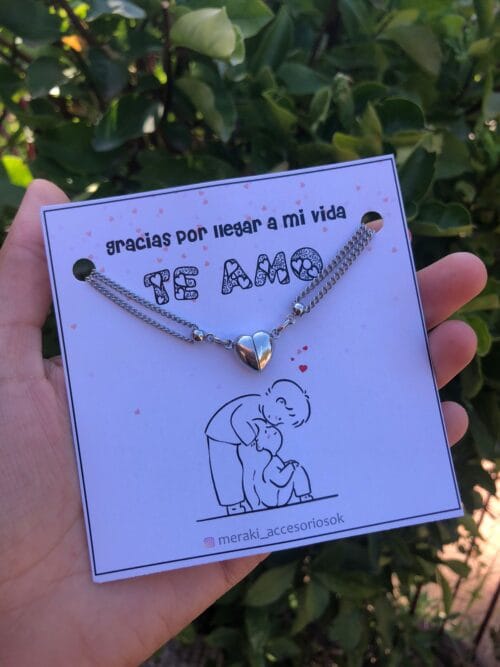COLLAR IMAN DE CORAZON GRACIAS POR LLEGAR